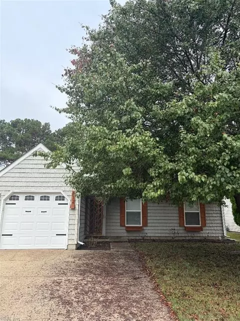 812 Maitland Dr, Virginia Beach, VA 23454