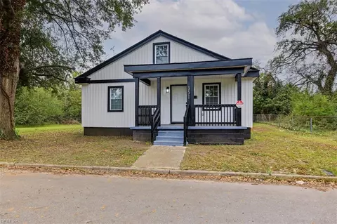 351 Quebec St, Portsmouth, VA 23707