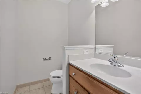 Bath - 6013 S River Rd, Norfolk, VA 23505 photo 3 of 4