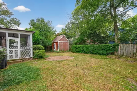 Exterior - 6013 S River Rd, Norfolk, VA 23505 photo 5 of 6