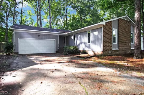 273 Batson Dr, Newport News, VA 23602