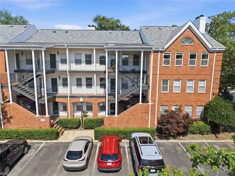 207 Westover Ave #306, Norfolk, VA 23507