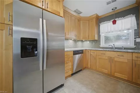 Kitchen - 1637 While Ln, Norfolk, VA 23518 photo 2 of 3