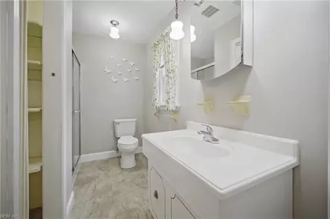 Bath - 1637 While Ln, Norfolk, VA 23518 photo 2 of 2