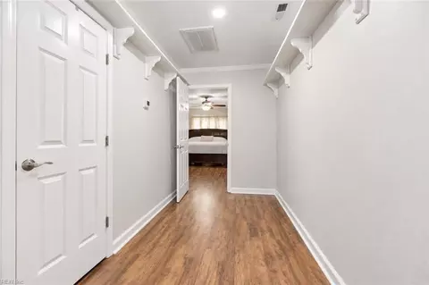 Entry Way - 2002 Whitman Pl, Hampton, VA 23663 photo 1 of 1