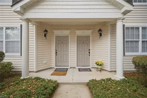 4396 Duffy Dr, Virginia Beach, VA 23462