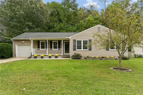 204 Wells Rd, Newport News, VA 23602