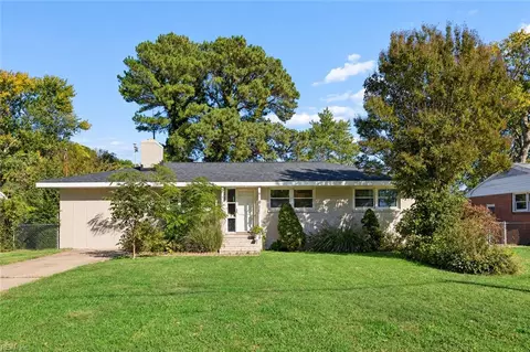 416 Lucas Creek Rd, Newport News, VA 23602