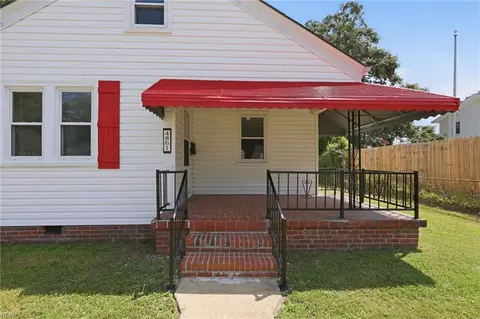 Exterior - 4861 Elmhurst Ave, Norfolk, VA 23513 photo 5 of 12