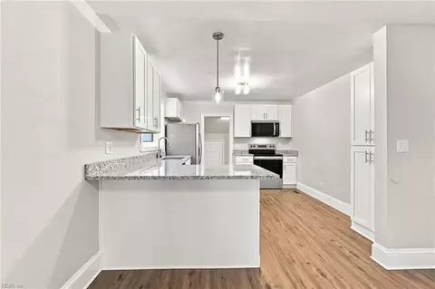 Kitchen - 4861 Elmhurst Ave, Norfolk, VA 23513 photo 2 of 3