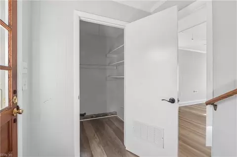 Entry Way - 819 Sharpley Ave, Hampton, VA 23666 photo 3 of 3