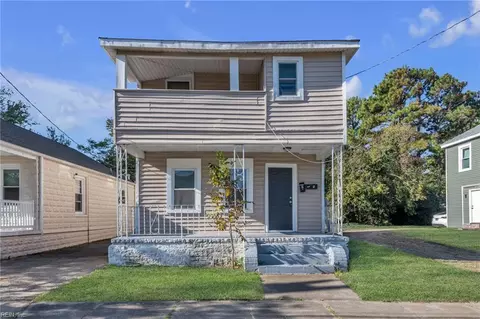 Exterior - 809 Whitehead Ave, Norfolk, VA 23523 photo 3 of 5