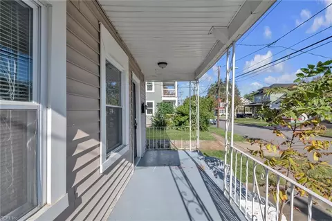 Exterior - 809 Whitehead Ave, Norfolk, VA 23523 photo 5 of 5