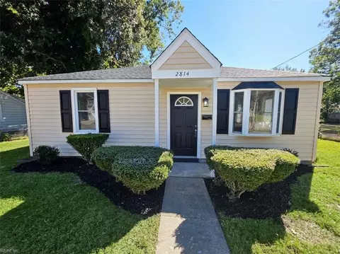 Exterior - 2814 Rosalee Dr, Hampton, VA 23661 photo 2 of 5