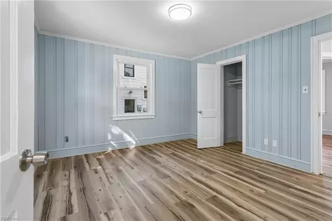 Bedroom - 138 Hampton Roads Ave, Hampton, VA 23661 photo 1 of 10