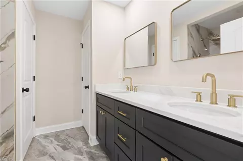 Bath - 105 Cheadle Loop Rd, Seaford, VA 23696 photo 11 of 13