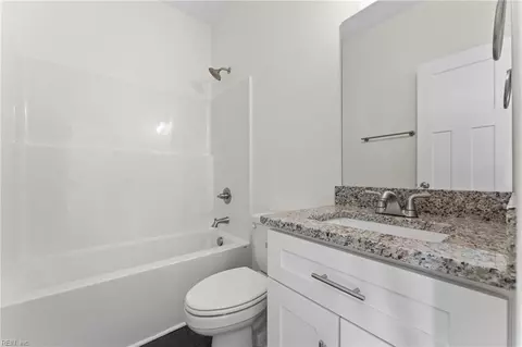 8986 Marlfield Dr, Gloucester, VA 23061 photo 17