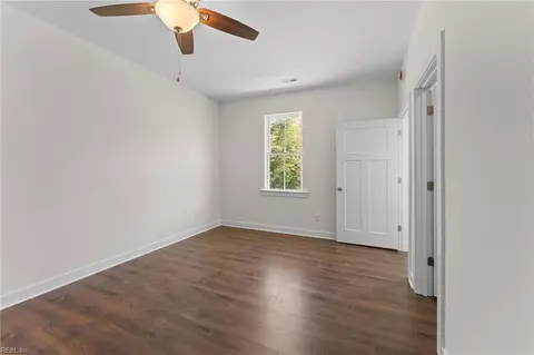 8986 Marlfield Dr, Gloucester, VA 23061 photo 25
