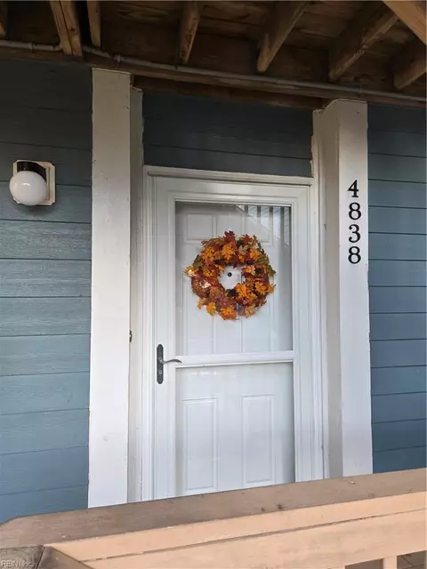 4838 Bay Landing Dr, Virginia Beach, VA 23455