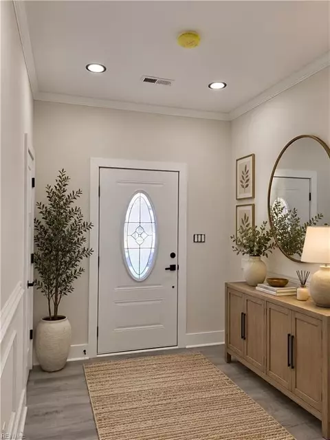 Entry Way - 627 Day St, Hampton, VA 23661 photo 1 of 4