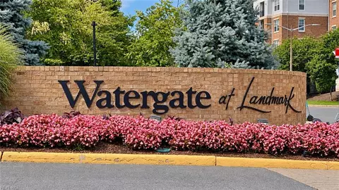 309 Yoakum Pkwy #1610, Alexandria, VA 22304