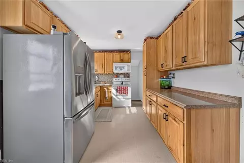 Kitchen - 803 Lemaster Ave, Hampton, VA 23669 photo 1 of 3