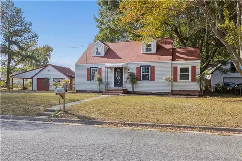 15 Roberts Ct E, Portsmouth, VA 23701