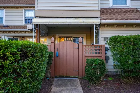 Other - 321 Wimbldon Chs Chase #E, Chesapeake, VA 23320 photo 5 of 6