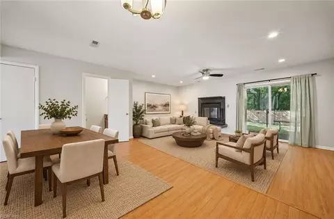 719 Waters Dr, Virginia Beach, VA 23462