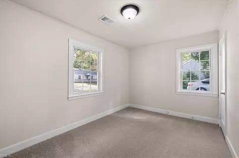 Bedroom - 7511 Head St, Norfolk, VA 23505 photo 4 of 6