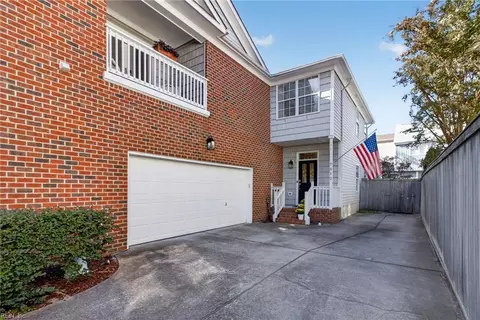 7612 Atlantic Ave #B, Virginia Beach, VA 23451