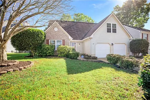 793 Melrose Ter, Newport News, VA 23608