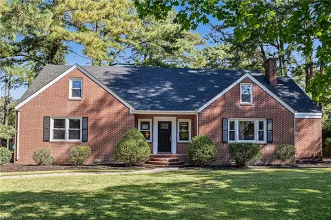 2812 Acres Rd, Portsmouth, VA 23703