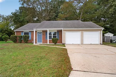 221 Anne Dr, Newport News, VA 23601