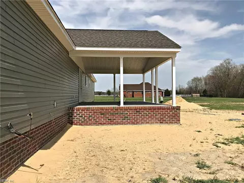Exterior - 721 Great Fork Road Rd, Suffolk, VA 23438 photo 2 of 2