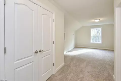 Entry Way - 721 Great Fork Road Rd, Suffolk, VA 23438 photo 2 of 2
