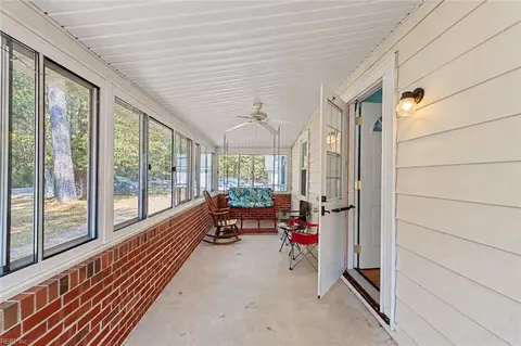 Exterior - 401 Truitt Rd, Chesapeake, VA 23321 photo 1 of 11