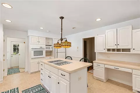 Kitchen - 401 Truitt Rd, Chesapeake, VA 23321 photo 2 of 4