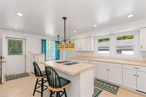 Kitchen - 401 Truitt Rd, Chesapeake, VA 23321 photo 3 of 4