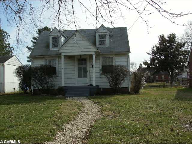 2213 Newman Rd, Henrico, VA 23231 photo 1