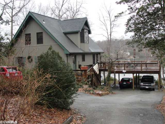 6216 Lakeshore Dr, Quinton, VA 23141 photo 1