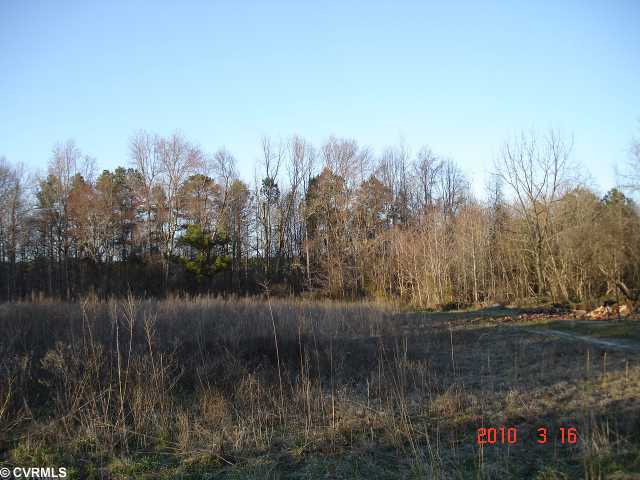 20520 Harris Dr, Sutherland, VA 23885 photo 1