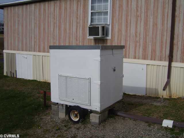 15421 Wright Rd, Amelia Court House, VA 23002 photo 7