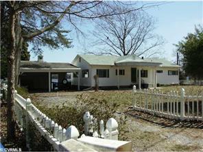6335 Holly Trl, Gloucester, VA 23061 photo 1