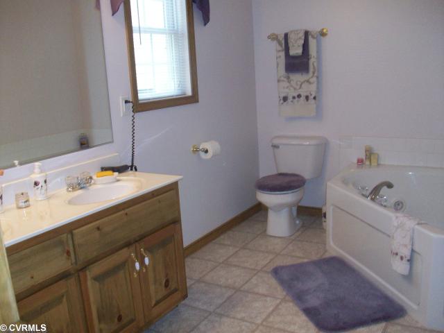 451 Pine Ln, King William, VA 23086 photo 9
