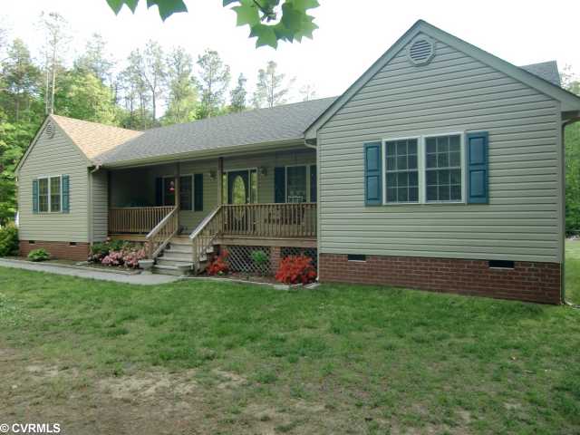 451 Pine Ln, King William, VA 23086 photo 1