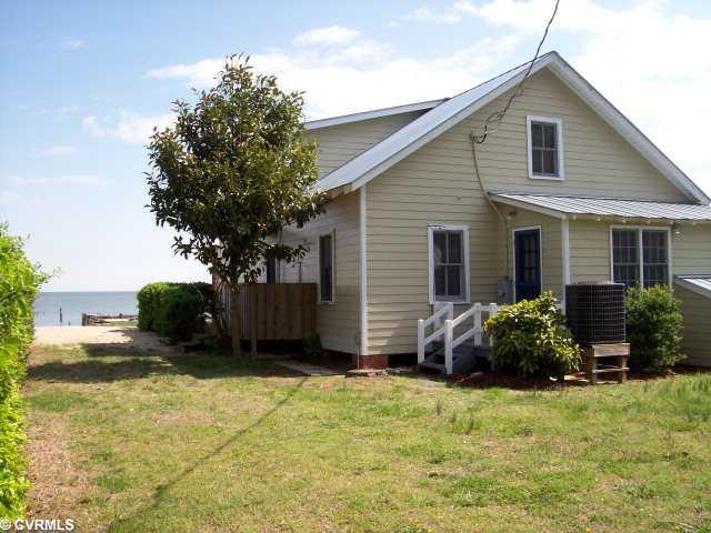54 Cardinal Trl, Deltaville, VA 23043 photo 1