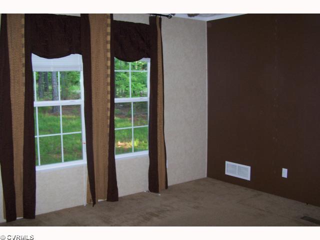 1077 High Brg, Rice, VA 23966 photo 4