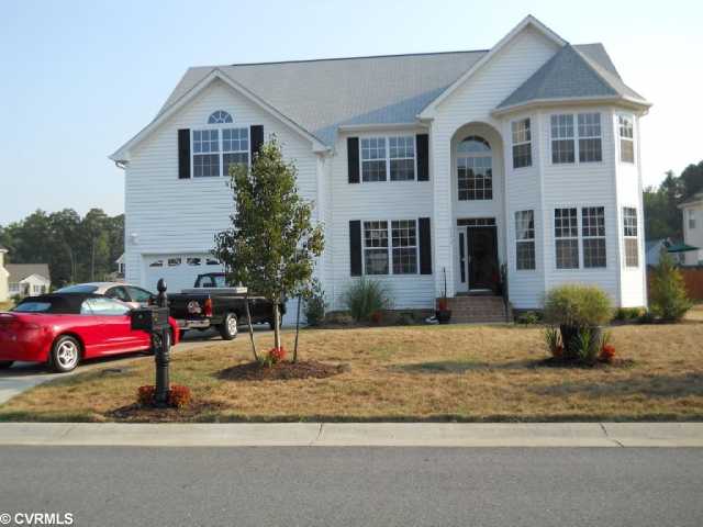 8178 Gentil Ct, Hayes, VA 23072 photo 1
