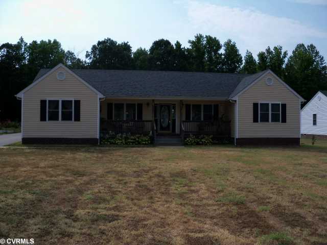 124 Parkwood Dr, Aylett, VA 23009 photo 1